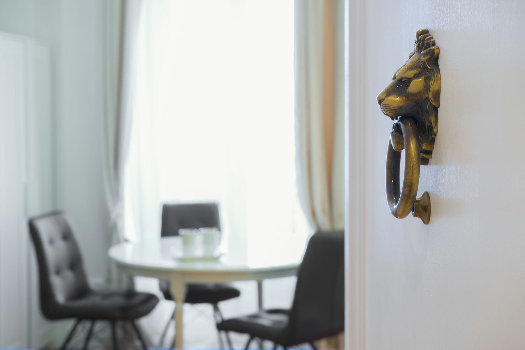 里昂The Thonet House - A Luxury Historic Collection公寓 外观 照片